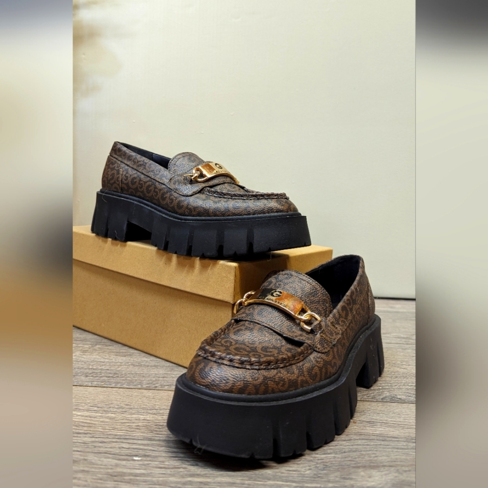 GBG Guess Los Angeles loafer | GBG Collie Loafer